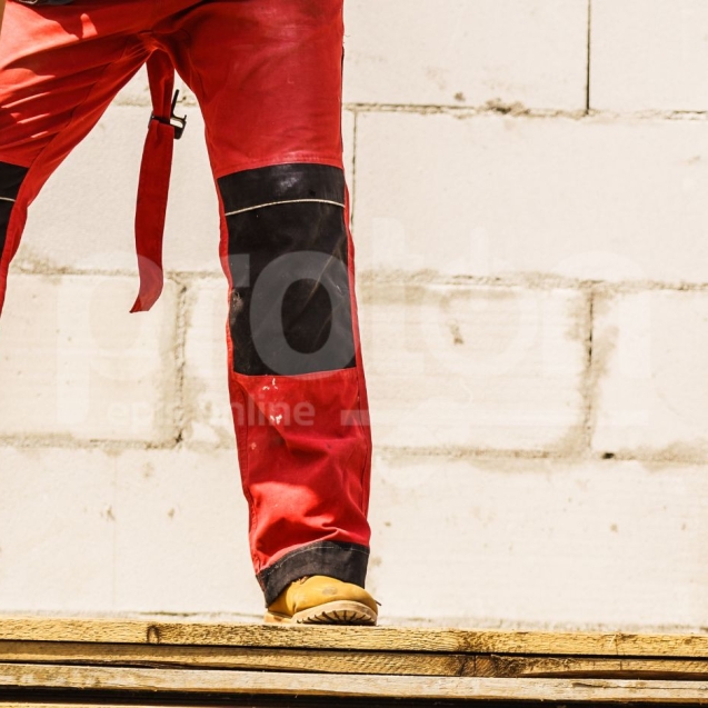 pantalones hombre trabajador